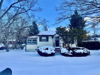 46 Salem Road, Carmel, NY 10512