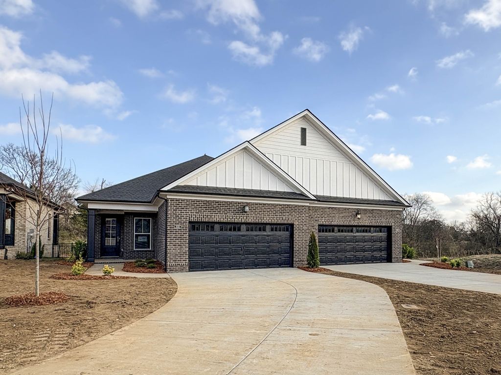 2021 Horseshoe Cir lot 219, Gallatin, TN 37066