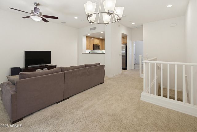 6940 E COCHISE Road 1034, Paradise Valley, AZ 85253