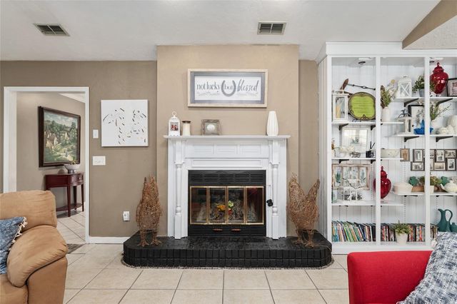 4901 SE 39TH COURT, Ocala, FL 34480