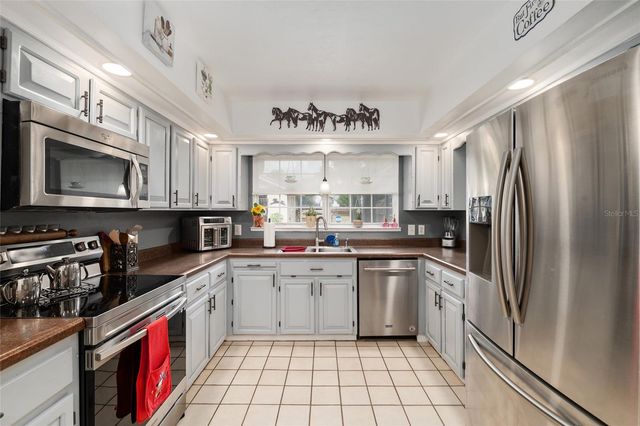 4901 SE 39TH COURT, Ocala, FL 34480