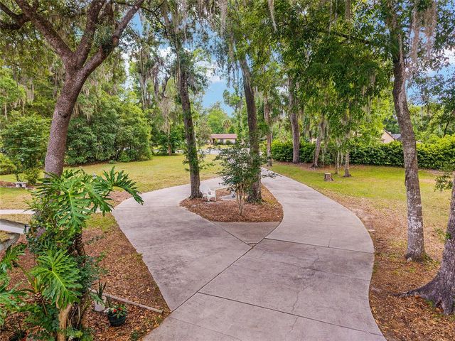 4901 SE 39TH COURT, Ocala, FL 34480