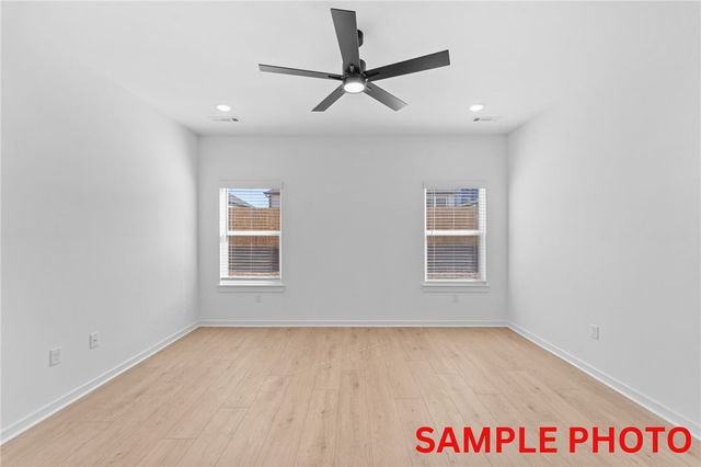 6009 SW Omaha Avenue, Bentonville, AR 72713