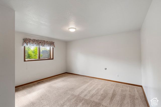 1373 PHEASANT RIDGE CIR, Bountiful, UT 84010