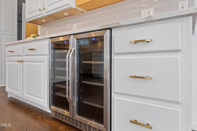 209 Plyersmill Road, Cary, NC 27519