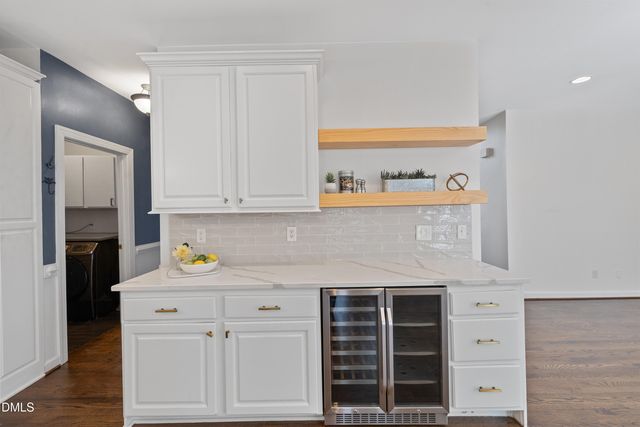 209 Plyersmill Road, Cary, NC 27519