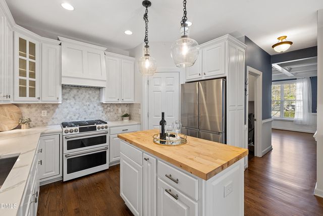 209 Plyersmill Road, Cary, NC 27519