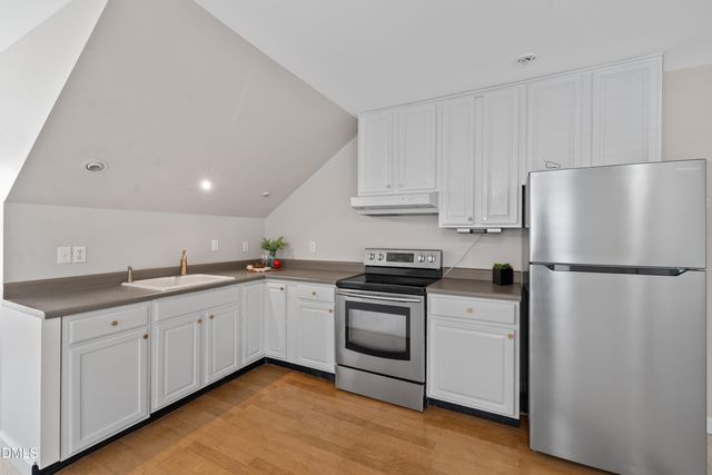 209 Plyersmill Road, Cary, NC 27519