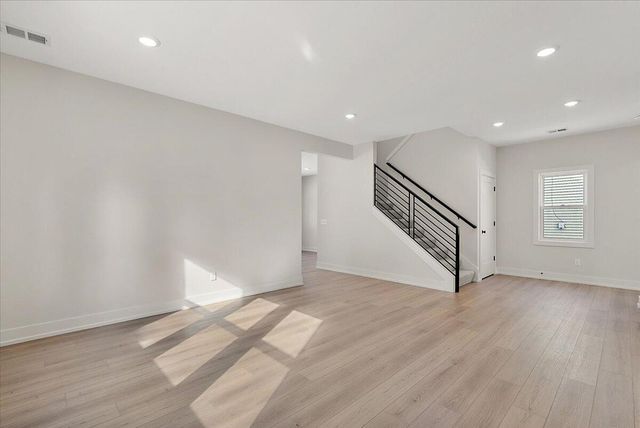 581 S Shore Drive, Holland City, MI 49423