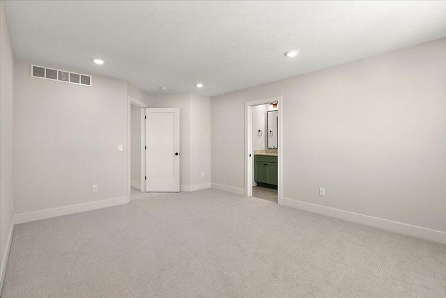 581 S Shore Drive, Holland City, MI 49423