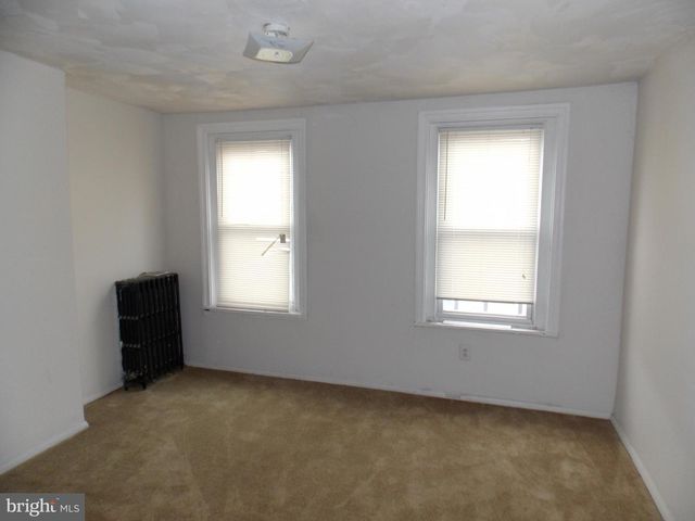 2513 INGERSOLL ST, Philadelphia, PA 19121