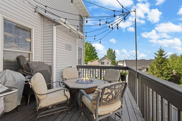 6911 Madison Street, Davenport, IA 52806