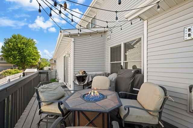 6911 Madison Street, Davenport, IA 52806