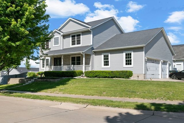 6911 Madison Street, Davenport, IA 52806