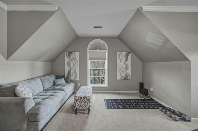 5732 Vinings Place Drive, Mableton, GA 30126