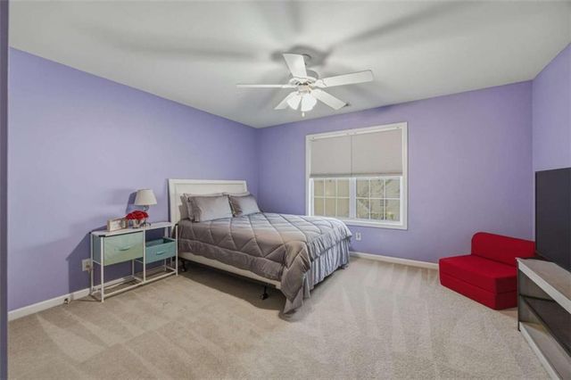 5732 Vinings Place Drive, Mableton, GA 30126