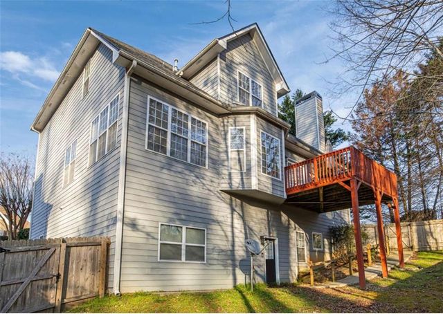 5732 Vinings Place Drive, Mableton, GA 30126