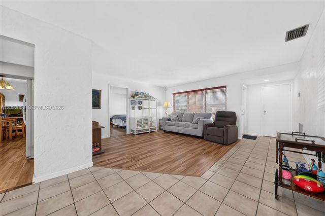 11731 NW 30th Place, Sunrise, FL 33323