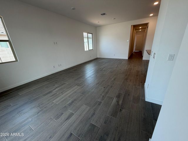 7048 E DRYGULCH Road, San Tan Valley, AZ 85143