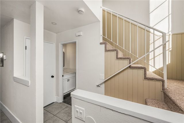 201 Racquet Club, Compton, CA 90220