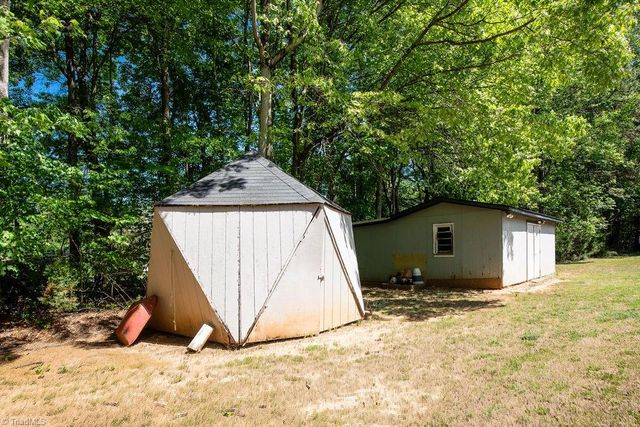 7234 Racine Road, Pleasant Garden, NC 27313