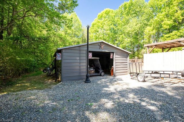 7234 Racine Road, Pleasant Garden, NC 27313