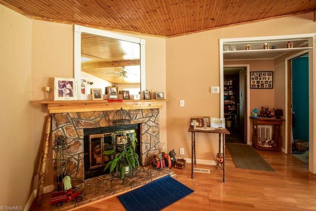 7234 Racine Road, Pleasant Garden, NC 27313
