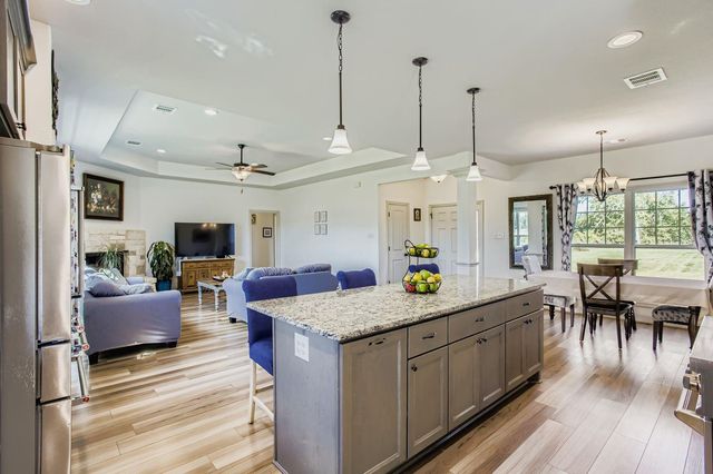 32123 A Howell Road, Waller, TX 77484