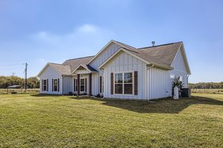 32123 A Howell Road, Waller, TX 77484