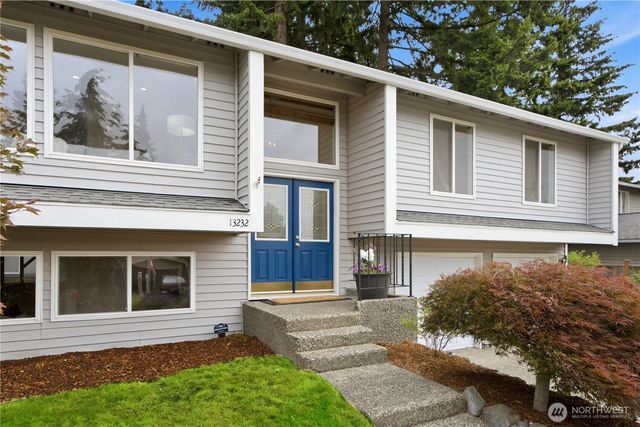 13232 NE 130th Place, Kirkland, WA 98034