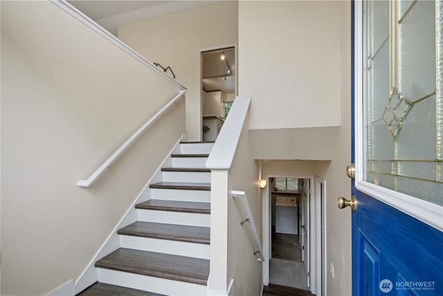 13232 NE 130th Place, Kirkland, WA 98034