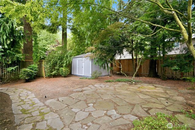 13232 NE 130th Place, Kirkland, WA 98034