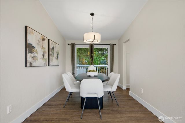 13232 NE 130th Place, Kirkland, WA 98034