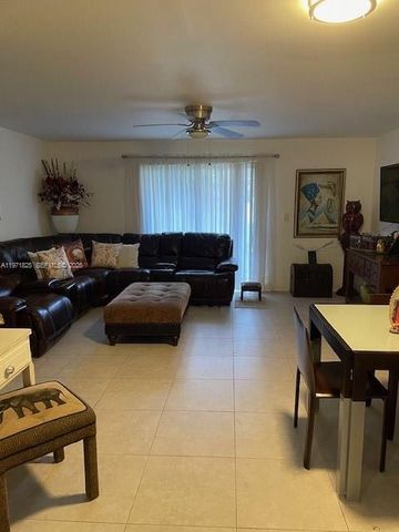 4141 NW 26th St 119, Lauderhill, FL 33313