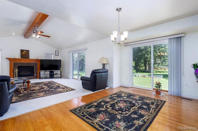 461 Tanner Drive, Troy, MI 48085