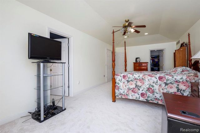 461 Tanner Drive, Troy, MI 48085