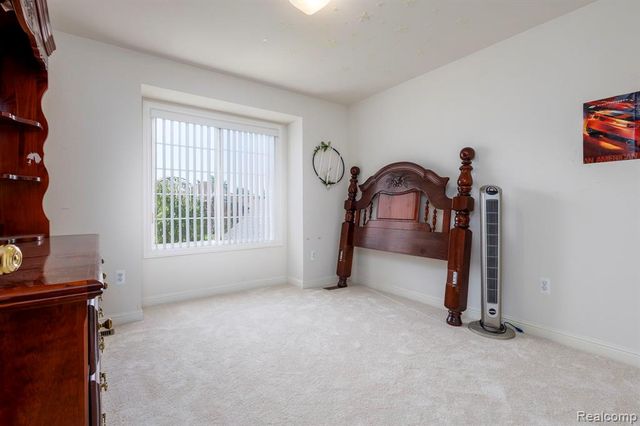 461 Tanner Drive, Troy, MI 48085