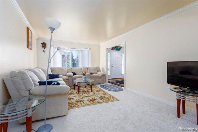 461 Tanner Drive, Troy, MI 48085