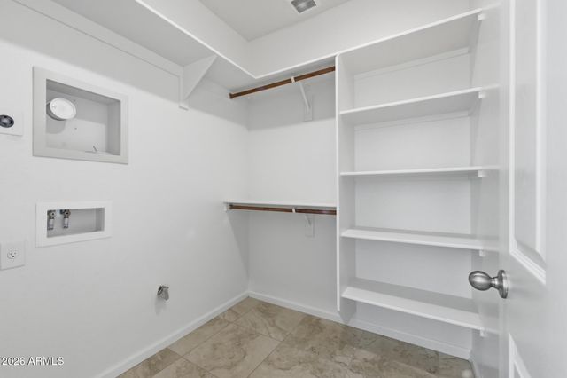 4151 W ACORN VALLEY Trail, New River, AZ 85087