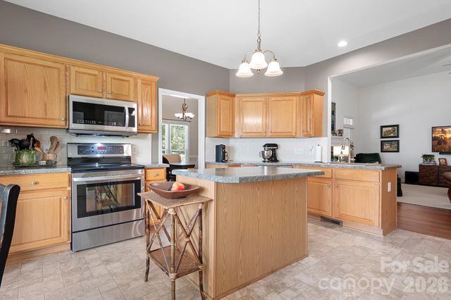 17324 Cambridge Grove Drive, Huntersville, NC 28078