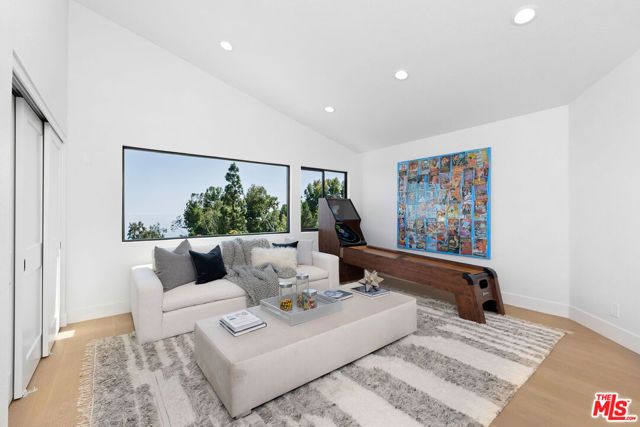 23458 W Moon Shadows Drive, Malibu, CA 90265