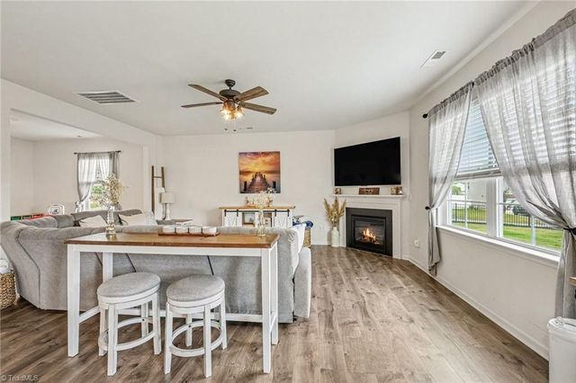 6400 Gatekeeper Street, Greensboro, NC 27455