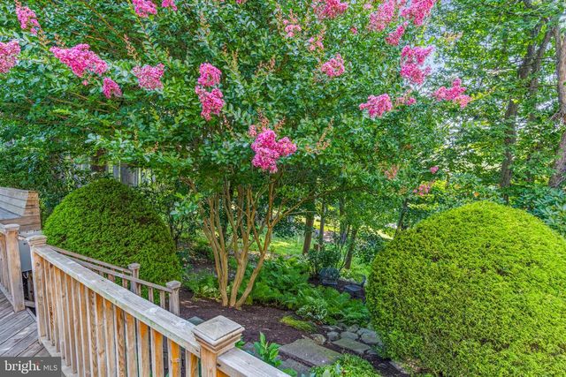 610 LINDSAY CIR, Villanova, PA 19085