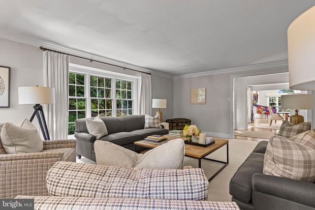 610 LINDSAY CIR, Villanova, PA 19085