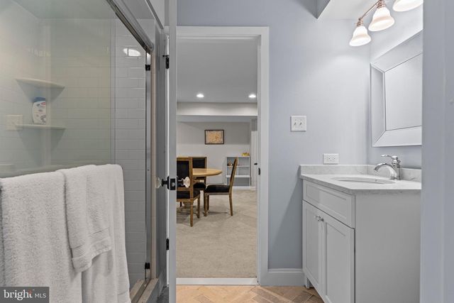 610 LINDSAY CIR, Villanova, PA 19085
