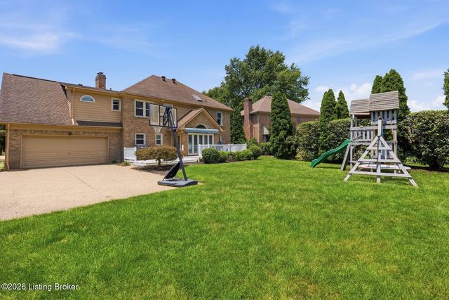 2707 Sycamore Woods Ct, Louisville, KY 40241