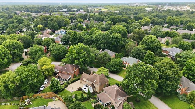 2707 Sycamore Woods Ct, Louisville, KY 40241