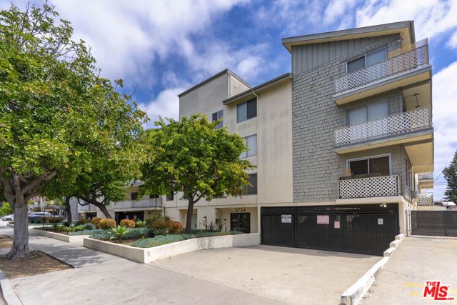 3734 S Canfield Avenue 109, Los Angeles, CA 90034