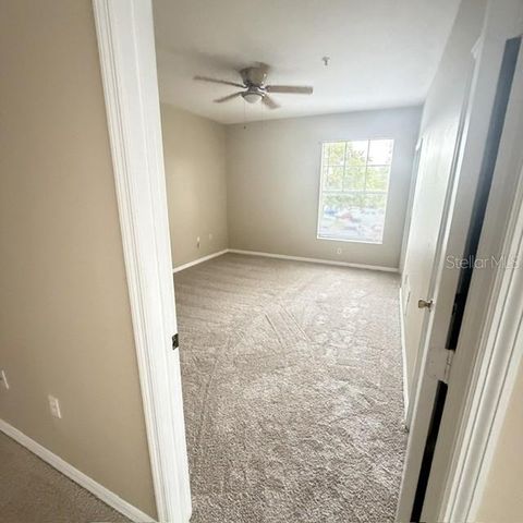 5536 METROWEST BOULEVARD 8-201, Orlando, FL 32811
