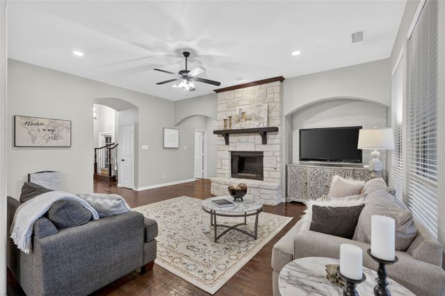 3505 Meadow Bluff Lane, Sachse, TX 75048